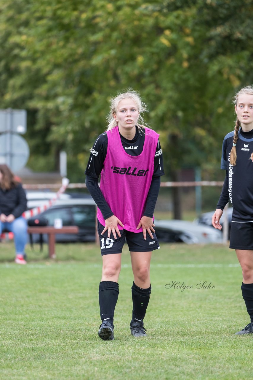 Bild 159 - Frauen Grossenasper SV - SV Steinhorst/Labenz : Ergebnis: 1:3